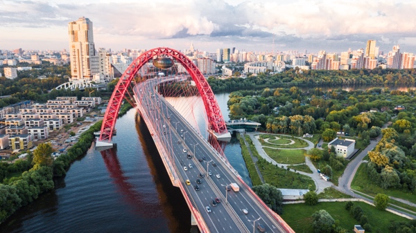 Russia 600 Best Money Transfer Service Options
