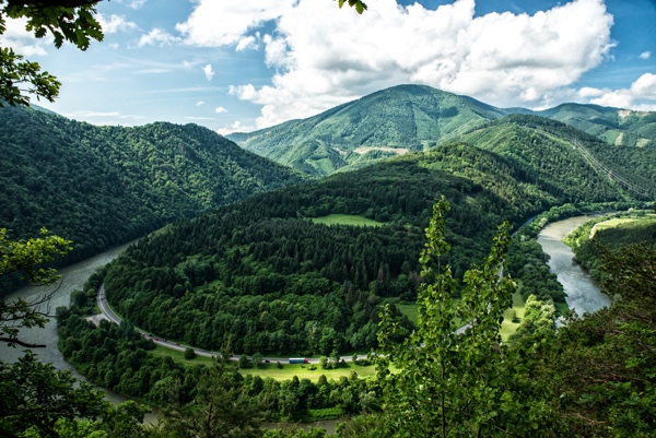Slovakia 600 Best Money Transfer Service Options