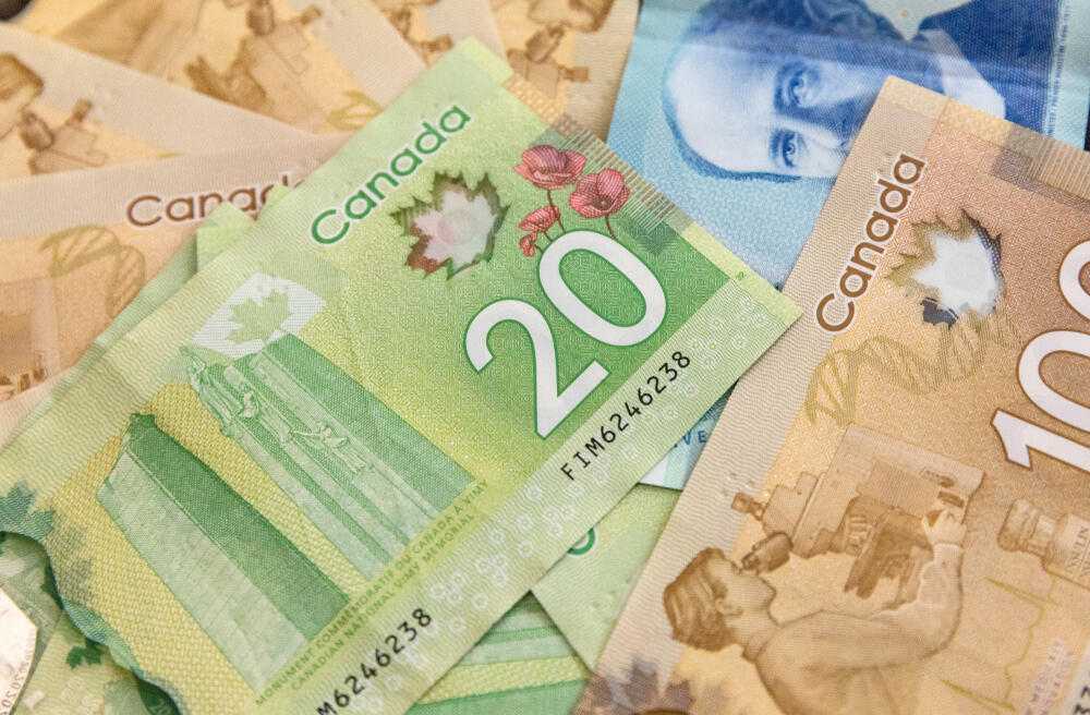 Dollars to canadian dollars discount